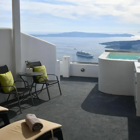 Exclusive 3* Fira (Santorini)