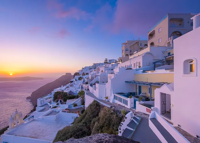 Exclusive Hotel Fira (Santorini)