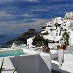 Exclusive Φηρά