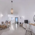 Exclusive Ξενοδοχείο 3*